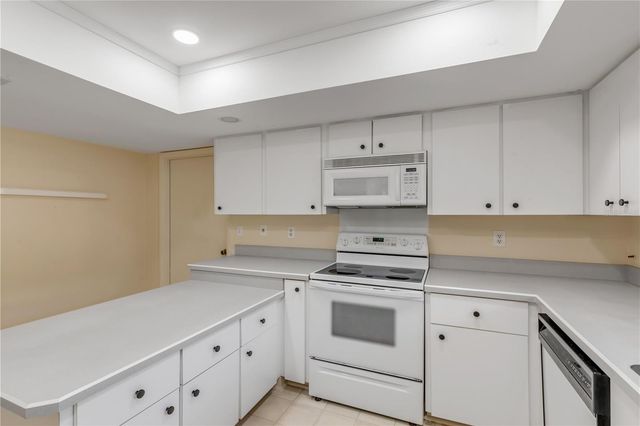 706 TANTALLON COURT, New Smyrna Beach, FL 32168