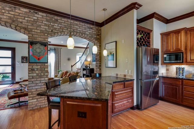 1202 S Flores St Apt 104, San Antonio, TX 78204