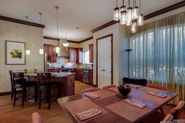 1202 S Flores St Apt 104, San Antonio, TX 78204