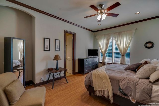 1202 S Flores St Apt 104, San Antonio, TX 78204