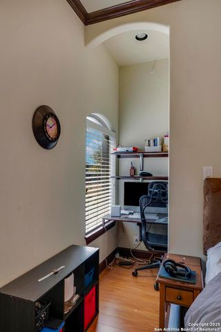 1202 S Flores St Apt 104, San Antonio, TX 78204