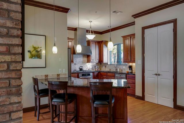 1202 S Flores St Apt 104, San Antonio, TX 78204