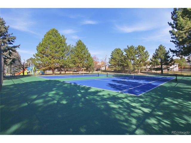 2217 S Kenton Way, Aurora, CO 80014