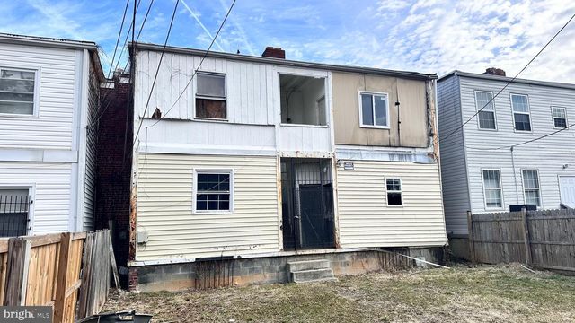 1219 SIMMS PL NE, Washington, DC 20002