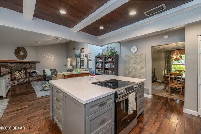 379 Oakridge Road, Ormond Beach, FL 32174