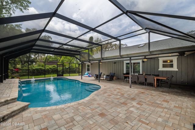 379 Oakridge Road, Ormond Beach, FL 32174