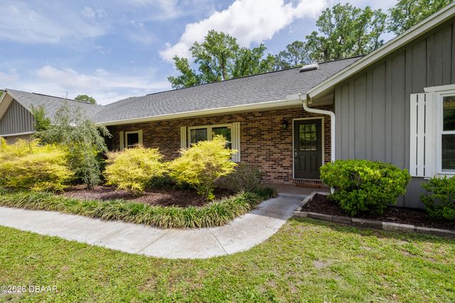 379 Oakridge Road, Ormond Beach, FL 32174