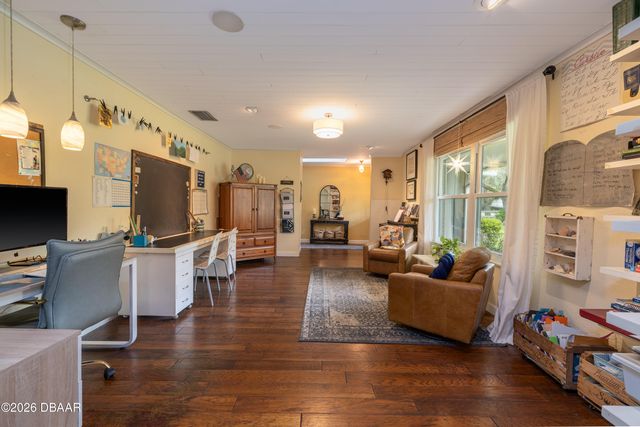 379 Oakridge Road, Ormond Beach, FL 32174