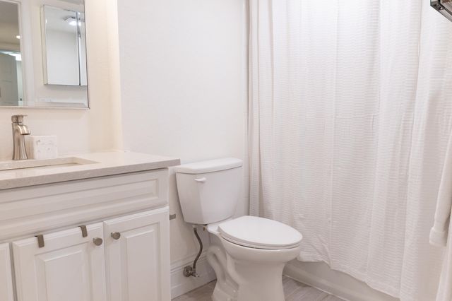 1801 N Flagler Drive 201, West Palm Beach, FL 33407