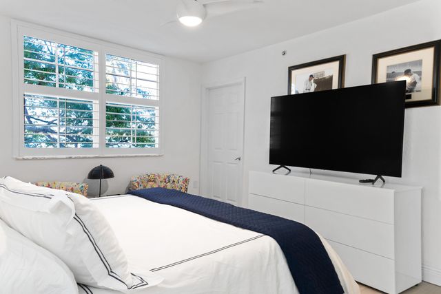 1801 N Flagler Drive 201, West Palm Beach, FL 33407