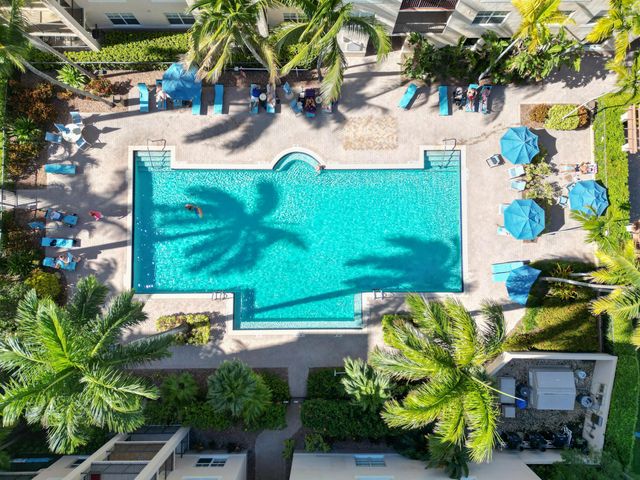 1801 N Flagler Drive 201, West Palm Beach, FL 33407