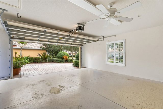 5422 Barbados Square, Vero Beach, FL 32967