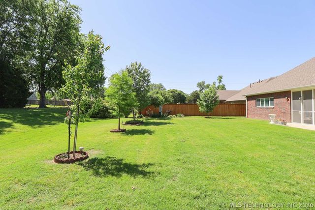 7605 N 144th Avenue E, Owasso, OK 74055
