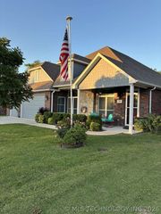 7605 N 144th Avenue E, Owasso, OK 74055