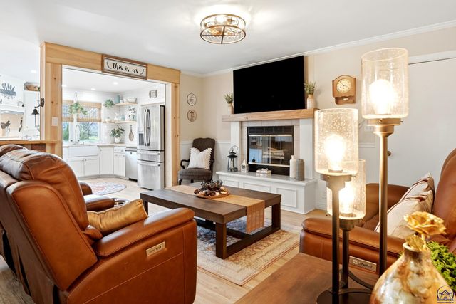 505 California ST, Osage City, KS 66523