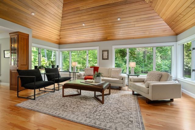 177 Plympton Road, Sudbury, MA 01776