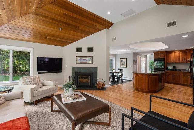 177 Plympton Road, Sudbury, MA 01776
