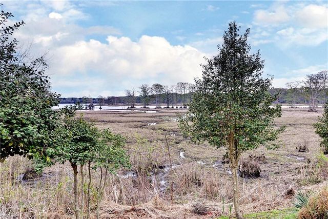 1025 Riverside DR, Lanexa, VA 23089