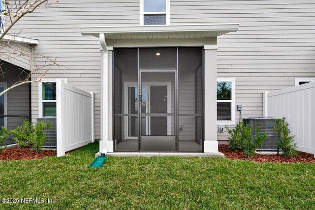 6934 GOLDEN MONARCH Avenue, Jacksonville, FL 32217