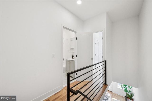 1432 S NEWKIRK ST, Philadelphia, PA 19146