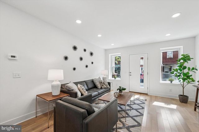 1432 S NEWKIRK ST, Philadelphia, PA 19146
