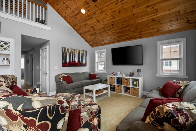 1219 Nokomis Drive, Gladwin, MI 48624