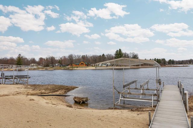 1219 Nokomis Drive, Gladwin, MI 48624