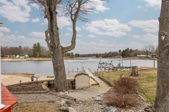 1219 Nokomis Drive, Gladwin, MI 48624