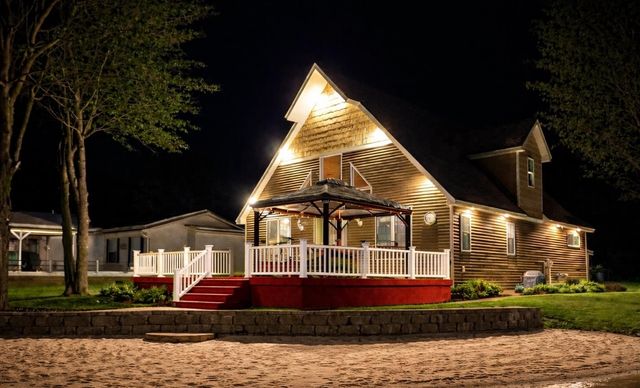 1219 Nokomis Drive, Gladwin, MI 48624