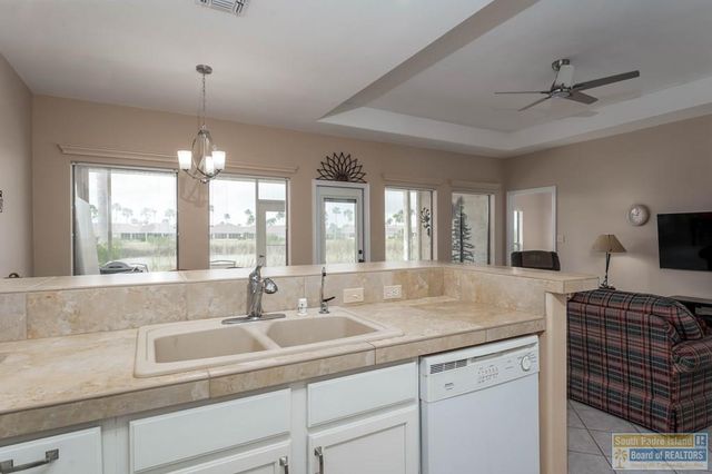 14 Golf House Rd., Laguna Vista, TX 78578