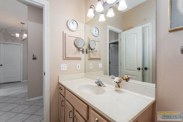 14 Golf House Rd., Laguna Vista, TX 78578