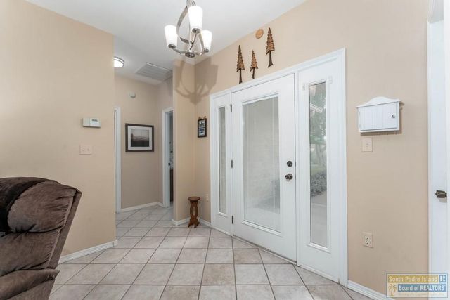 14 Golf House Rd., Laguna Vista, TX 78578