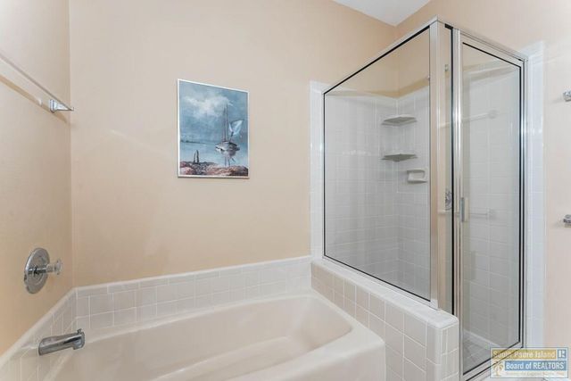 14 Golf House Rd., Laguna Vista, TX 78578