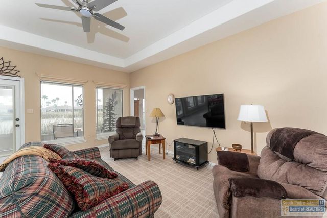 14 Golf House Rd., Laguna Vista, TX 78578