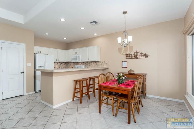 14 Golf House Rd., Laguna Vista, TX 78578