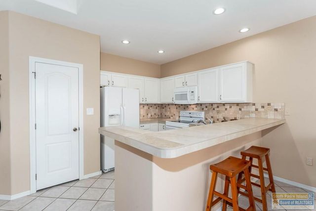 14 Golf House Rd., Laguna Vista, TX 78578