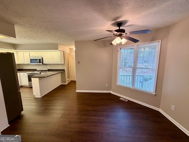 172 Crown Forest Drive, Mcdonough, GA 30252