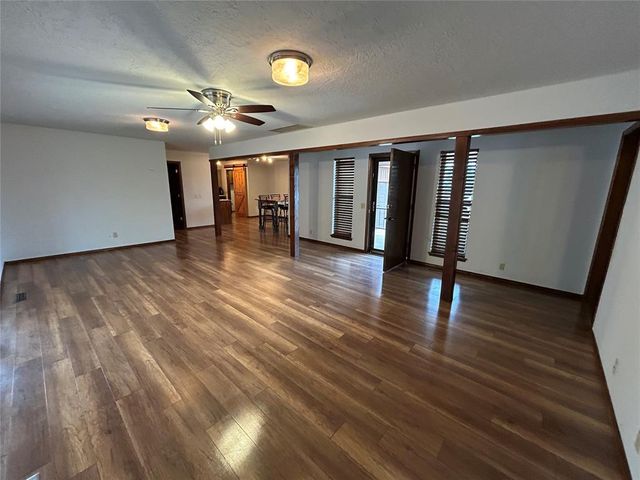 1229 N Indiana Street, Weatherford, OK 73096