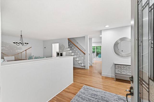 12515 Sunset Trail N, Plymouth, MN 55441