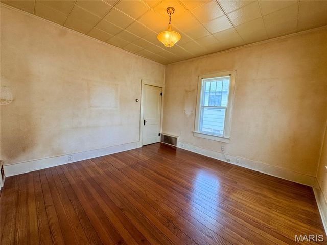 1060 Market Street, Ste Genevieve, MO 63670