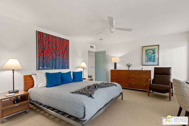 2332 Oakcrest Drive, Palm Springs, CA 92264