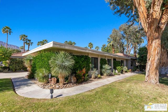 2332 Oakcrest Drive, Palm Springs, CA 92264