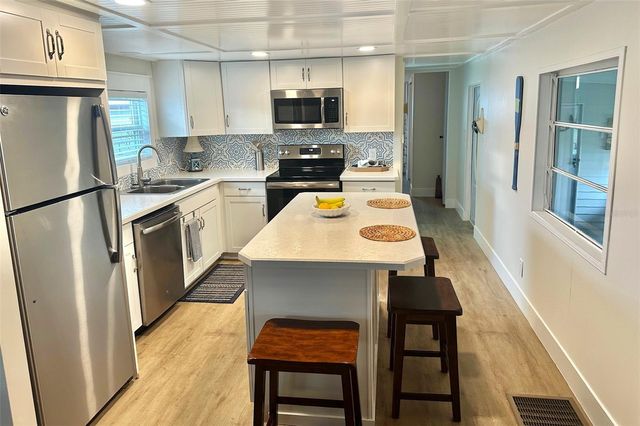 9790 66TH STREET N 103, Pinellas Park, FL 33782