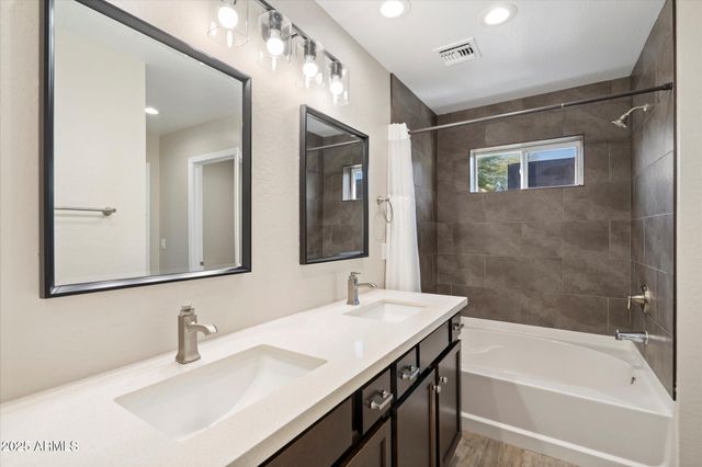 3010 N 37TH Street 6, Phoenix, AZ 85018