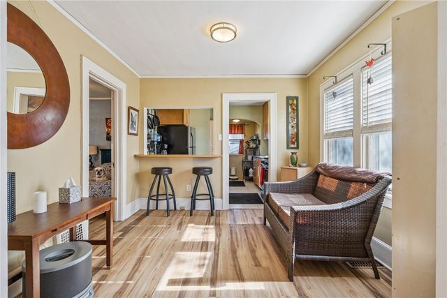 910 Maplewood Drive NE, Cedar Rapids, IA 52402