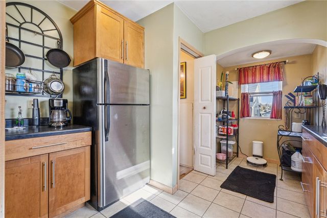 910 Maplewood Drive NE, Cedar Rapids, IA 52402