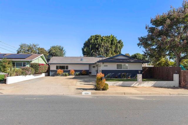 1330 N FIG ST, Escondido, CA 92026