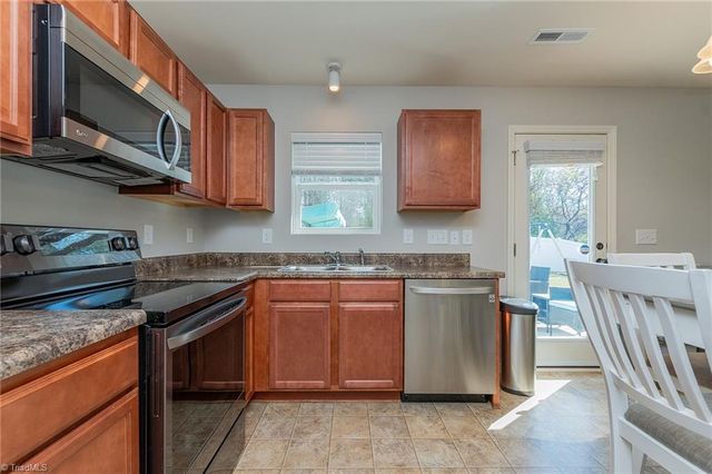 501 Caden Village Circle, Lexington, NC 27295