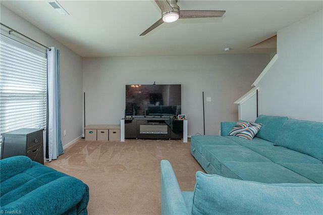 501 Caden Village Circle, Lexington, NC 27295