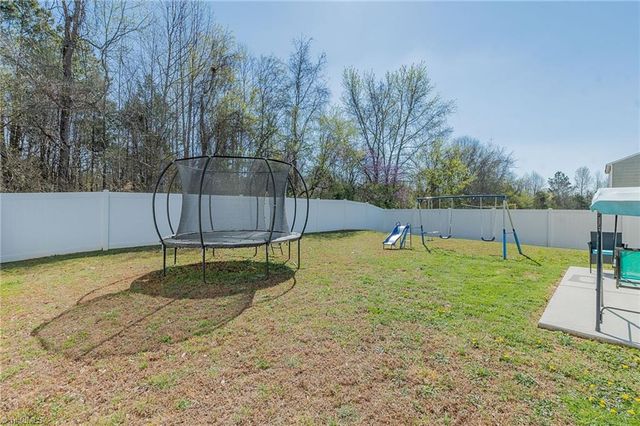 501 Caden Village Circle, Lexington, NC 27295